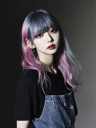 ロング カラー ユイ☆レイヤー/ ブリーチ卒業カラーのヘアスタイル