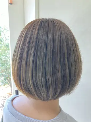 ショート カラー 【ツヤ髪特化】 スズキアキエ🫧のヘアスタイル