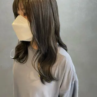カラー SALOWIN栄 三丁目 木戸里実のヘアスタイル