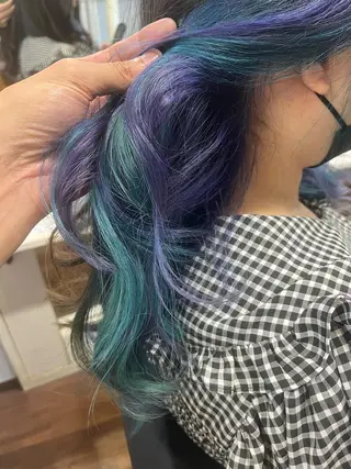 セミロング カラー 原宿サロン代表 デザインカラー伊藤卓のヘアスタイル