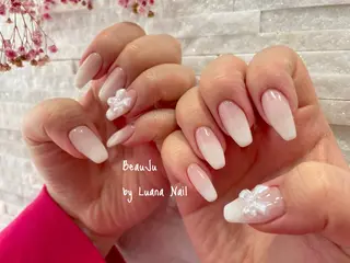 ネイル BeauJu by Luana Nailのネイルデザイン