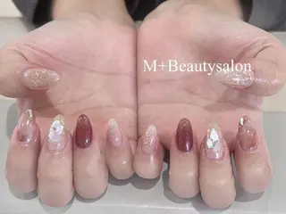 ネイル M+  Beauty Salonのネイルデザイン