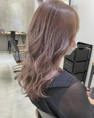 セミロング カラー ヘアアレンジ ブリーチダブルカラー 元町三宮/三ノ宮のヘアスタイル