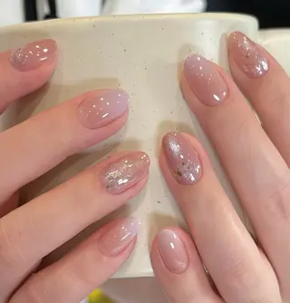 ネイル Betty nail サロンのネイルデザイン