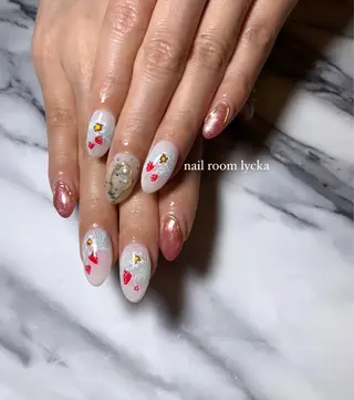 ネイル ネイルルームリッカ 𝐦𝐚𝐲𝐮のネイルデザイン