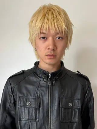 ショート カラー メンズ 神田橋 翔太郎のヘアスタイル