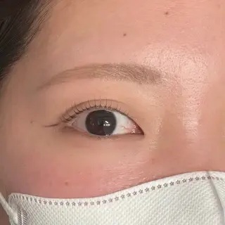 アイブロウ EBRIS🌿 HINATA(浦和)のマツエク・マツパデザイン