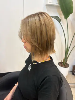 ミディアム 𝐩𝐞𝐚𝐤𝐲 ⋆⸜🧡⸝‍⋆菜々みのヘアスタイル