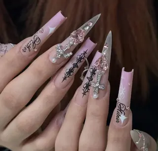 ネイル TiTi Nail🫧のネイルデザイン