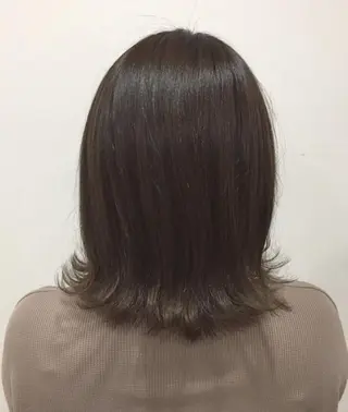 ミディアム カラー 脱白髪染め美容師 竹内涼乃のヘアスタイル