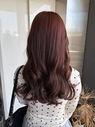 ロング カラー 滝本 和叶のヘアスタイル
