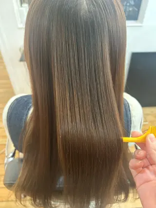 ロング 川上 愛のヘアスタイル