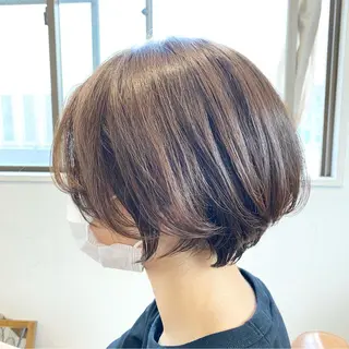 ショート カラー 赤間 飛鳥のヘアスタイル