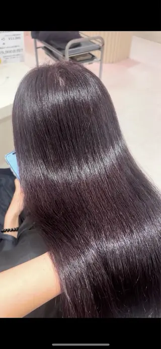 カラー 儚いピンク🩷 ／メンズパーマのヘアスタイル