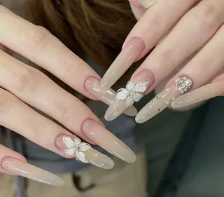 ネイル 🍑 momo_nailのネイルデザイン