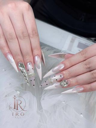 ネイル IRO FUNABASHIのネイルデザイン