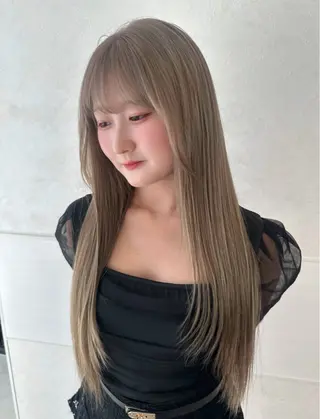 ロング 明日空きあり🩷 layer🎀透明感のヘアスタイル