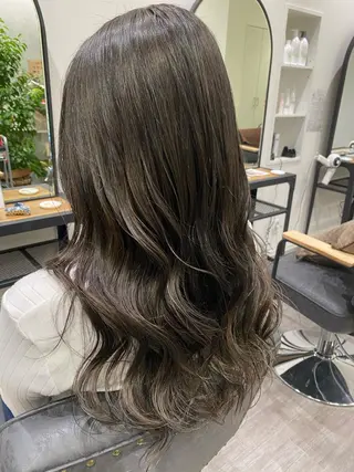 ロング トップスタイリスト/ アユミのヘアスタイル