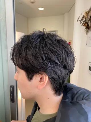 メンズ equal銀座 黒田💚のヘアスタイル
