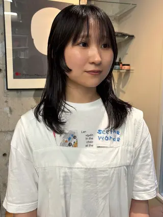 ミディアム カラー 永田 愛莉のヘアスタイル