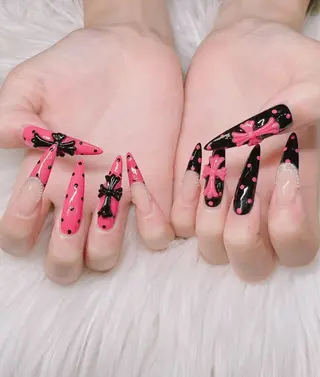 ネイル Lee Nailsのネイルデザイン