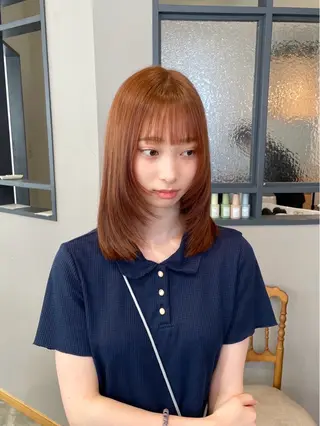 セミロング カラー 西村 れいのヘアスタイル