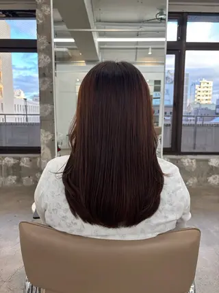 ミディアム サアヤ/ SYS by fitのヘアスタイル
