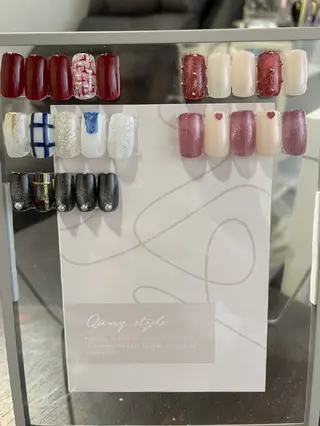 ネイル Nail salon BINIKKIのネイルデザイン