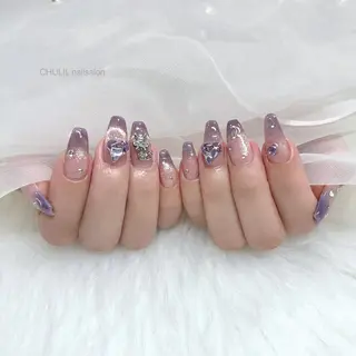ネイル CHULIL nailsalonのネイルデザイン