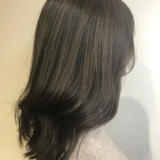 ミディアム カラー 玉城 和磨のヘアスタイル
