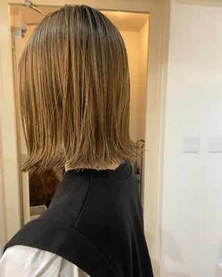 カラー SALTWATER AYARIのヘアスタイル