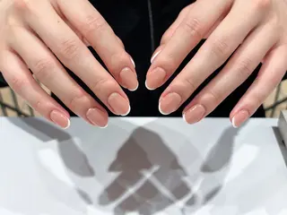 ネイル She 川崎 nanaのネイルデザイン