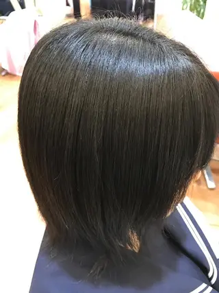 ショート 夜の縮毛矯正 服部 日出登のヘアスタイル