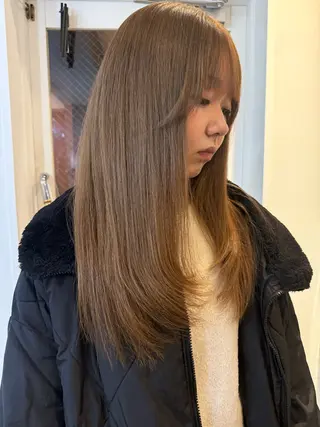 カラー Kurumi🌙韓国 レイヤー/艶感カラーのヘアスタイル
