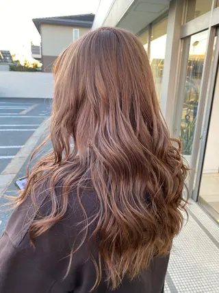 ロング 渡辺　亮/髪質改善 レイヤーカットのヘアスタイル