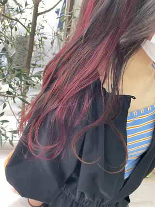 カラー オノ アカネのヘアスタイル