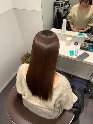 セミロング 美髪特化✨ 伊織✨縮毛矯正✨のヘアスタイル