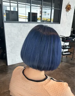 ミディアム 山本 悠理のヘアスタイル