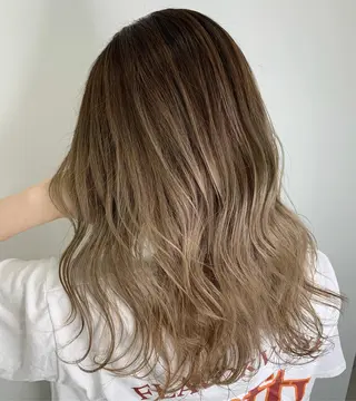 セミロング 山田 絵里菜のヘアスタイル