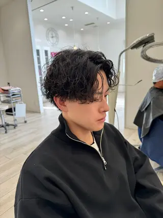 パーマ メンズ メンズカットパーマ 伊藤瑠星のヘアスタイル
