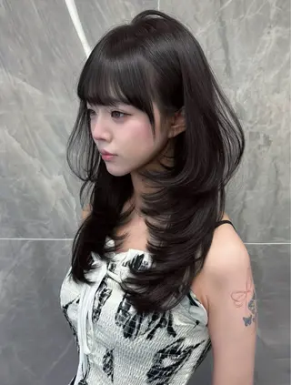 ロング カラー 🩷ワンホンヘア 叶えます🩷Airiのヘアスタイル