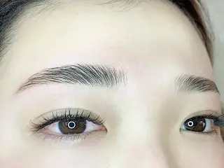 étora 渋谷 kuboの眉毛・アイブロウイメージ