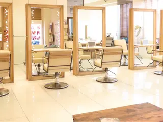 ブリーチ💛カラー ☾ *.runaのヘアスタイル