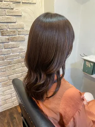ミディアム Babylone 飯尾 香音のヘアスタイル