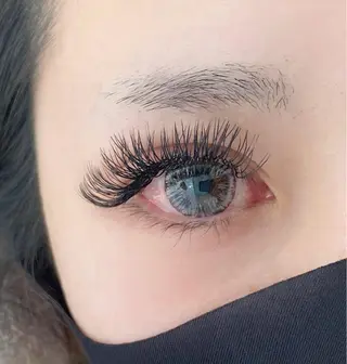 マツエク・マツパ eyelash Anmut Lunaのマツエク・マツパデザイン