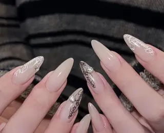 ネイル Molly _nailのネイルデザイン