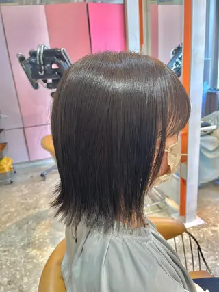 ミディアム カラー うしだ かおるのヘアスタイル