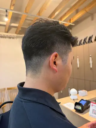 メンズ TETOTE三宮 ioriのヘアスタイル