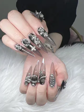 ネイル Lee Nailsのネイルデザイン