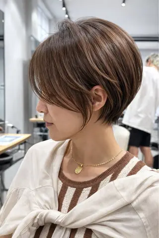 ショート 尾形 日和のヘアスタイル